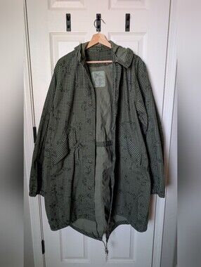 Vintage US Army Night Camo Fishtail Parka, Medium